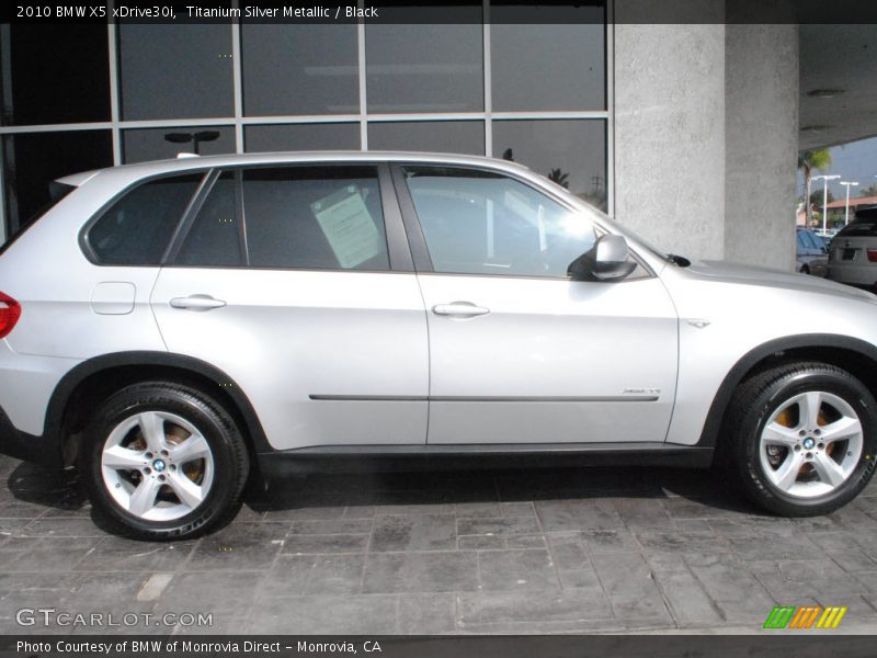 Titanium Silver Metallic / Black 2010 BMW X5 xDrive30i