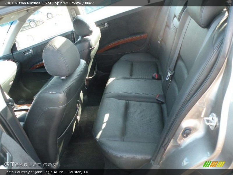 Spirited Bronze / Black 2004 Nissan Maxima 3.5 SL