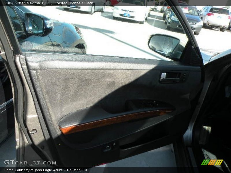 Spirited Bronze / Black 2004 Nissan Maxima 3.5 SL