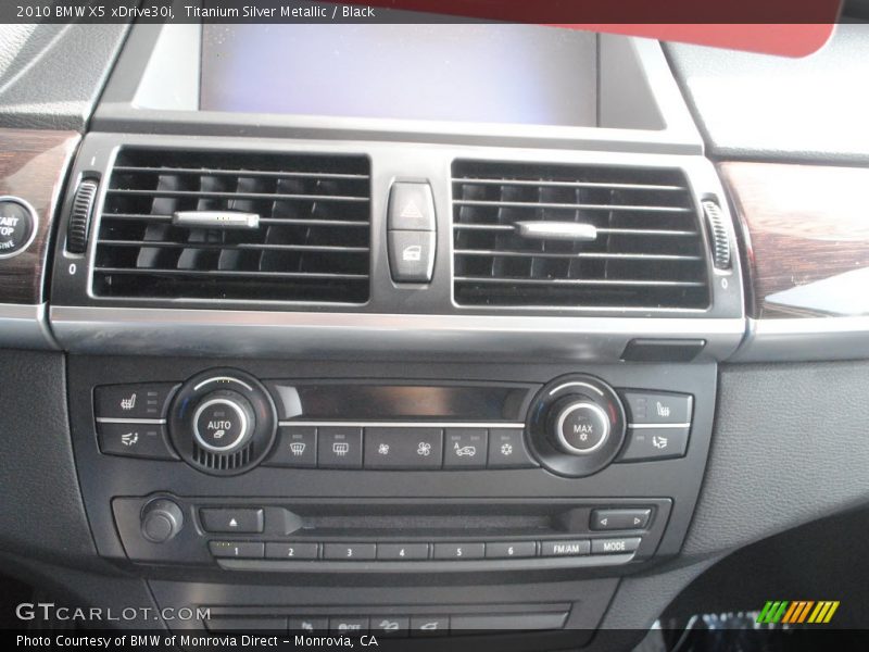 Titanium Silver Metallic / Black 2010 BMW X5 xDrive30i