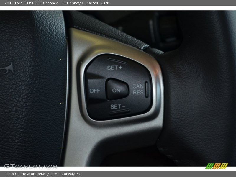Blue Candy / Charcoal Black 2013 Ford Fiesta SE Hatchback