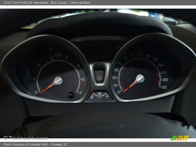 Blue Candy / Charcoal Black 2013 Ford Fiesta SE Hatchback