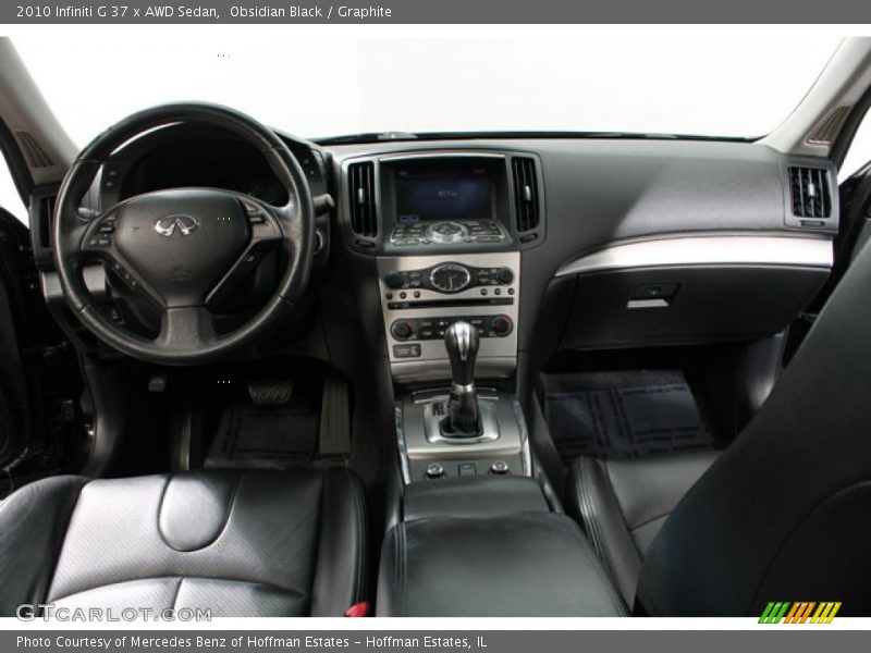 Dashboard of 2010 G 37 x AWD Sedan