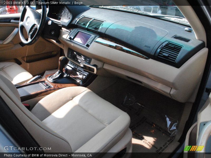 Titanium Silver Metallic / Beige 2003 BMW X5 3.0i