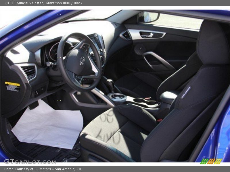 Marathon Blue / Black 2013 Hyundai Veloster
