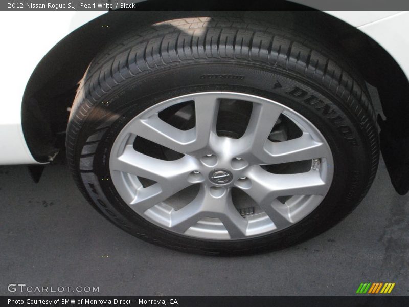 Pearl White / Black 2012 Nissan Rogue SL