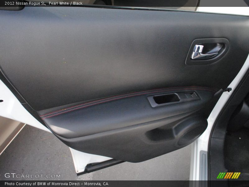 Pearl White / Black 2012 Nissan Rogue SL