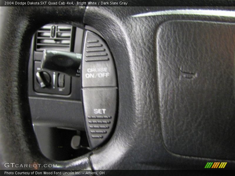 Bright White / Dark Slate Gray 2004 Dodge Dakota SXT Quad Cab 4x4