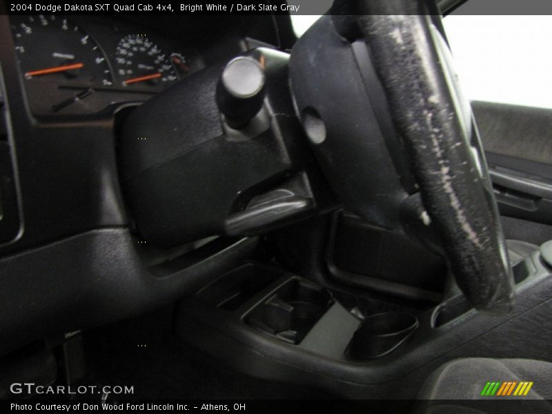 Bright White / Dark Slate Gray 2004 Dodge Dakota SXT Quad Cab 4x4