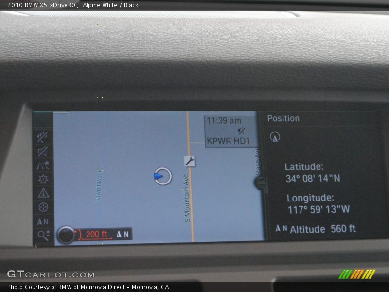 Alpine White / Black 2010 BMW X5 xDrive30i