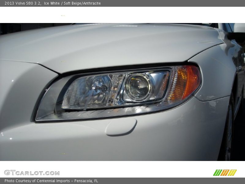 Ice White / Soft Beige/Anthracite 2013 Volvo S80 3.2