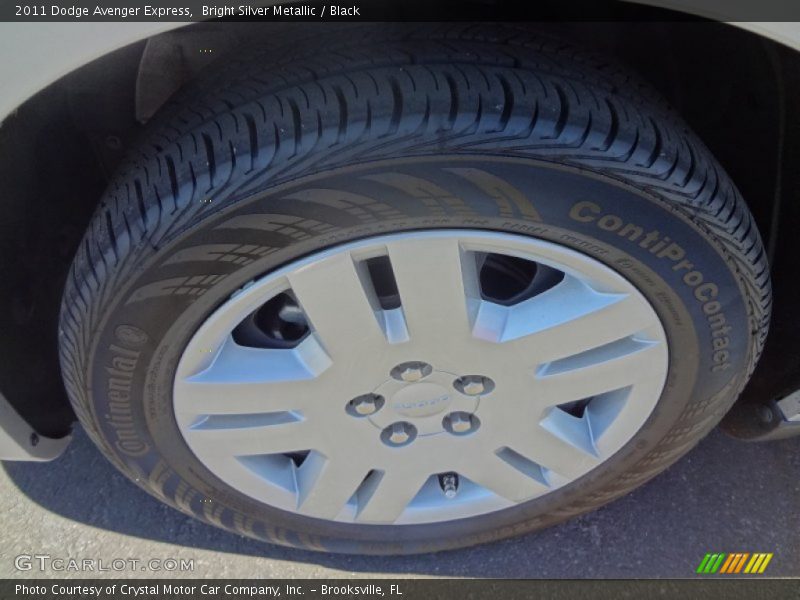 Bright Silver Metallic / Black 2011 Dodge Avenger Express