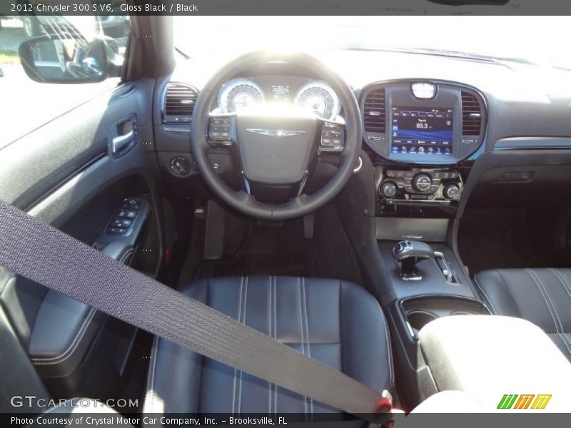 Gloss Black / Black 2012 Chrysler 300 S V6