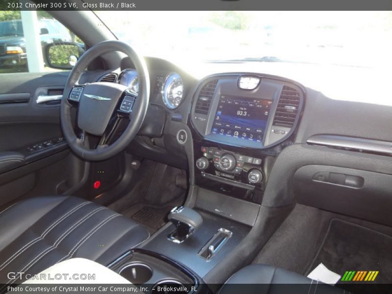 Gloss Black / Black 2012 Chrysler 300 S V6