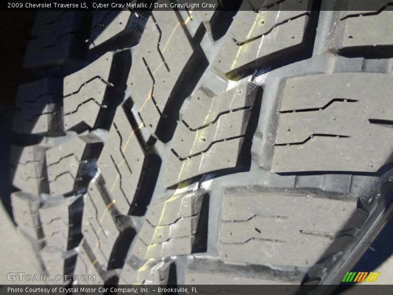 Cyber Gray Metallic / Dark Gray/Light Gray 2009 Chevrolet Traverse LS