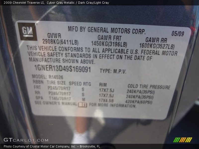 Cyber Gray Metallic / Dark Gray/Light Gray 2009 Chevrolet Traverse LS