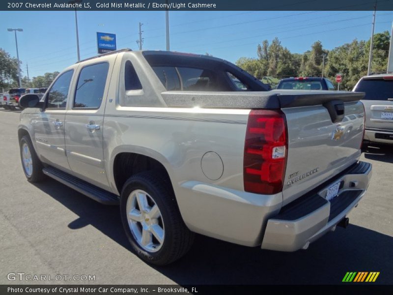 Gold Mist Metallic / Ebony/Light Cashmere 2007 Chevrolet Avalanche LS