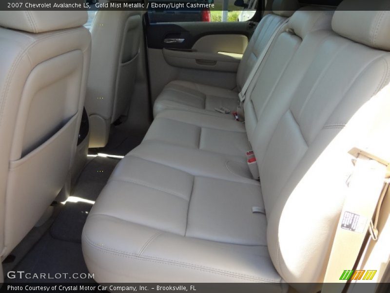 Gold Mist Metallic / Ebony/Light Cashmere 2007 Chevrolet Avalanche LS