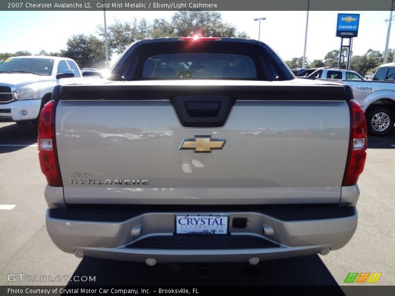 Gold Mist Metallic / Ebony/Light Cashmere 2007 Chevrolet Avalanche LS