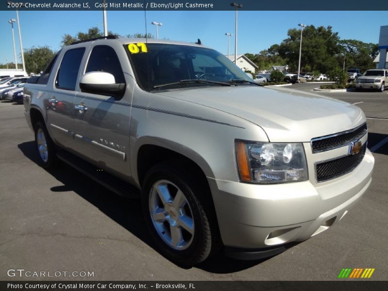 Gold Mist Metallic / Ebony/Light Cashmere 2007 Chevrolet Avalanche LS