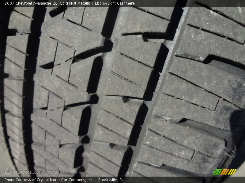 Gold Mist Metallic / Ebony/Light Cashmere 2007 Chevrolet Avalanche LS