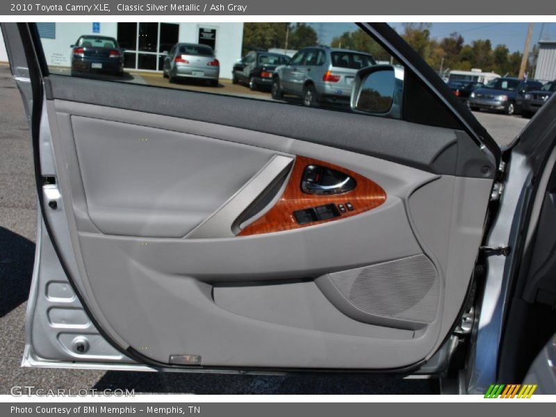 Classic Silver Metallic / Ash Gray 2010 Toyota Camry XLE