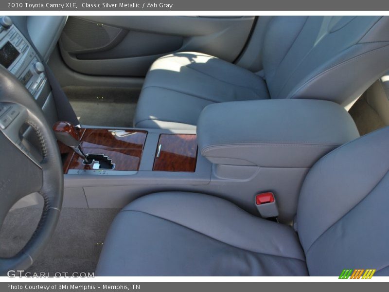 Classic Silver Metallic / Ash Gray 2010 Toyota Camry XLE