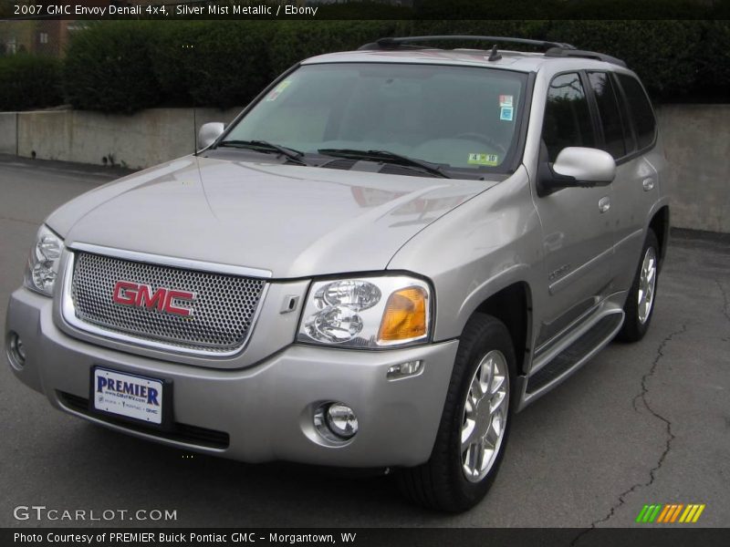 Silver Mist Metallic / Ebony 2007 GMC Envoy Denali 4x4