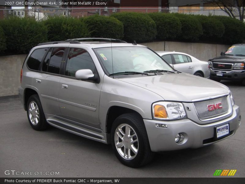 Silver Mist Metallic / Ebony 2007 GMC Envoy Denali 4x4