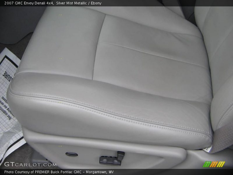 Silver Mist Metallic / Ebony 2007 GMC Envoy Denali 4x4