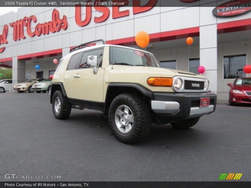 Sandstorm Metallic / Dark Charcoal 2009 Toyota FJ Cruiser 4WD