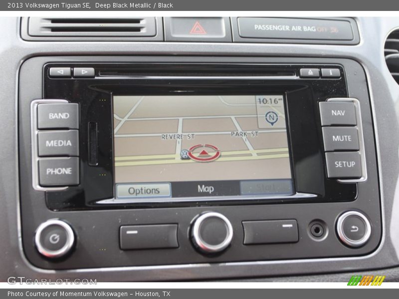 Deep Black Metallic / Black 2013 Volkswagen Tiguan SE