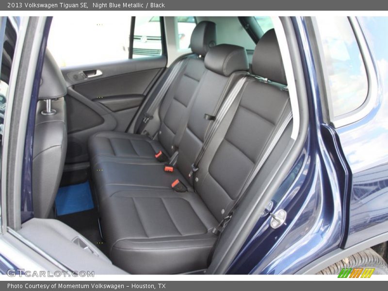 Night Blue Metallic / Black 2013 Volkswagen Tiguan SE