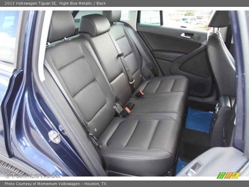 Night Blue Metallic / Black 2013 Volkswagen Tiguan SE
