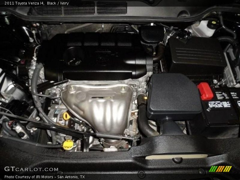 Black / Ivory 2011 Toyota Venza I4