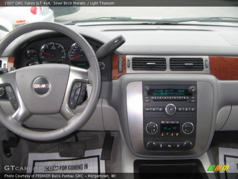 Silver Birch Metallic / Light Titanium 2007 GMC Yukon SLT 4x4