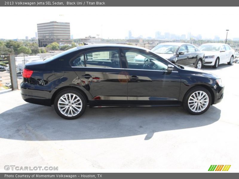 Black Uni / Titan Black 2013 Volkswagen Jetta SEL Sedan