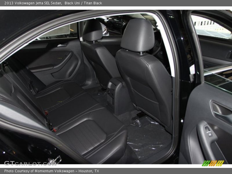 Black Uni / Titan Black 2013 Volkswagen Jetta SEL Sedan
