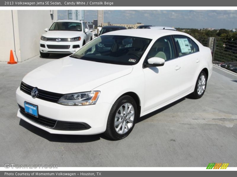 Candy White / Cornsilk Beige 2013 Volkswagen Jetta SE Sedan