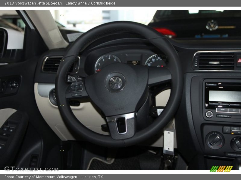 Candy White / Cornsilk Beige 2013 Volkswagen Jetta SE Sedan