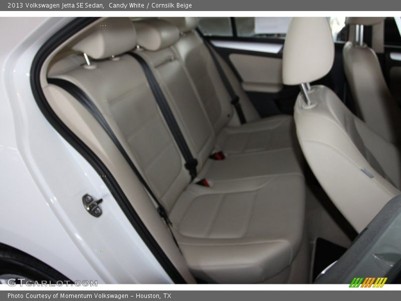Candy White / Cornsilk Beige 2013 Volkswagen Jetta SE Sedan