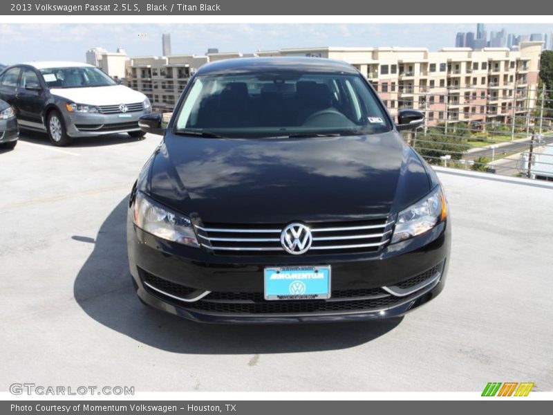 Black / Titan Black 2013 Volkswagen Passat 2.5L S
