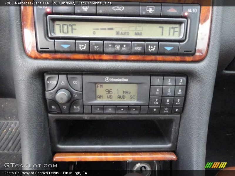 Black / Sienna Beige 2001 Mercedes-Benz CLK 320 Cabriolet