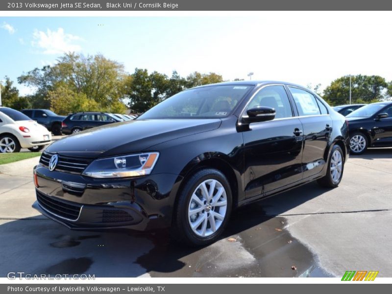 Black Uni / Cornsilk Beige 2013 Volkswagen Jetta SE Sedan