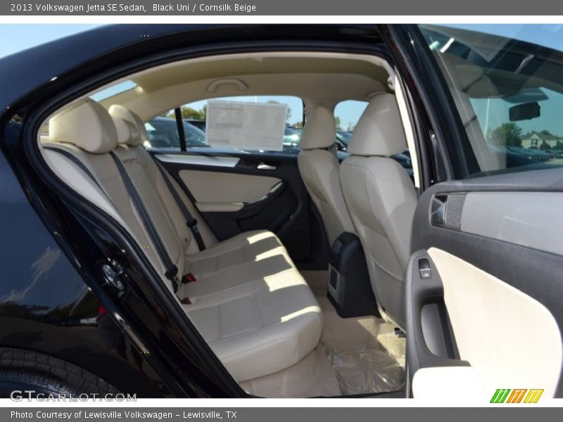 Black Uni / Cornsilk Beige 2013 Volkswagen Jetta SE Sedan