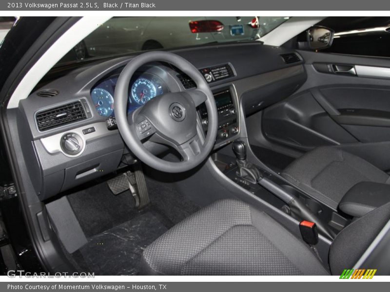 Black / Titan Black 2013 Volkswagen Passat 2.5L S