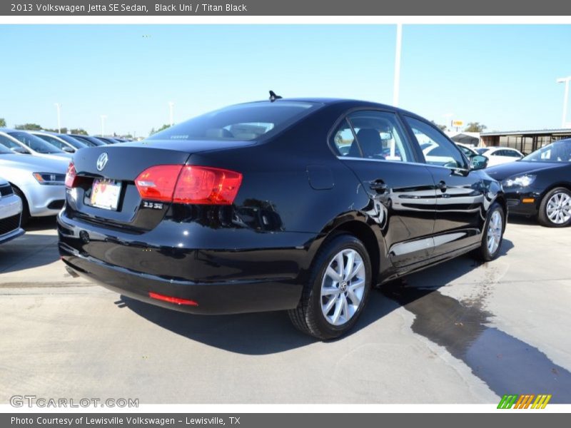 Black Uni / Titan Black 2013 Volkswagen Jetta SE Sedan
