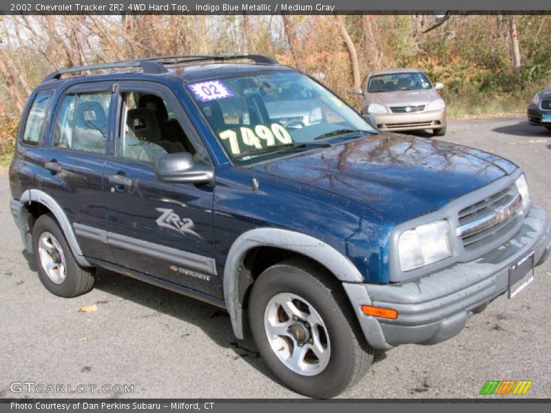Front 3/4 View of 2002 Tracker ZR2 4WD Hard Top