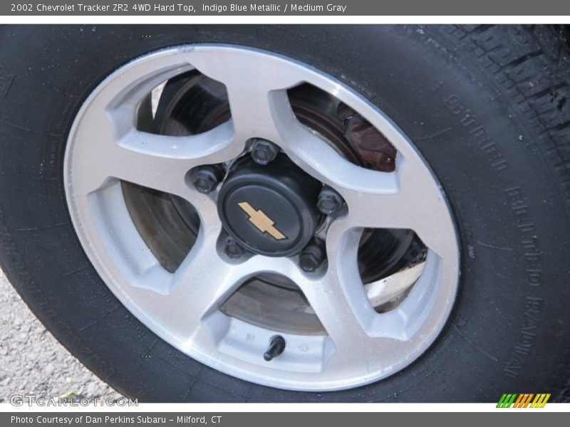 Indigo Blue Metallic / Medium Gray 2002 Chevrolet Tracker ZR2 4WD Hard Top