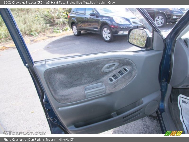 Indigo Blue Metallic / Medium Gray 2002 Chevrolet Tracker ZR2 4WD Hard Top